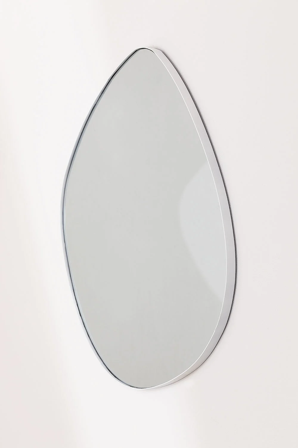 espejo de pared en metal 67x60 cm astrid 1