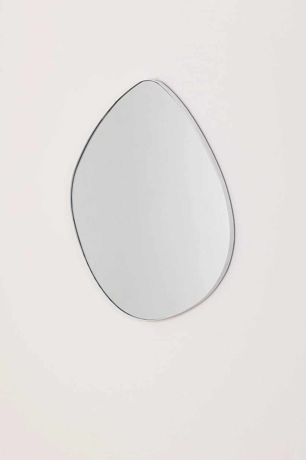 espejo de pared en metal 67x60 cm astrid
