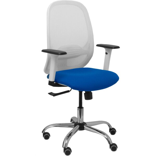 Silla Cilanco blanca malla blanca asiento bali azul brazo regulable base cromada ruedas de parqué