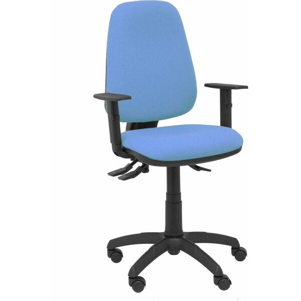 Silla Sierra S bali azul clielo con brazos regulables base poliamida negra